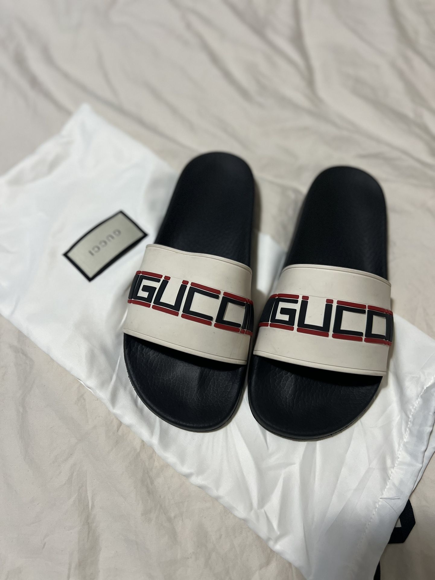 GUCCI slides