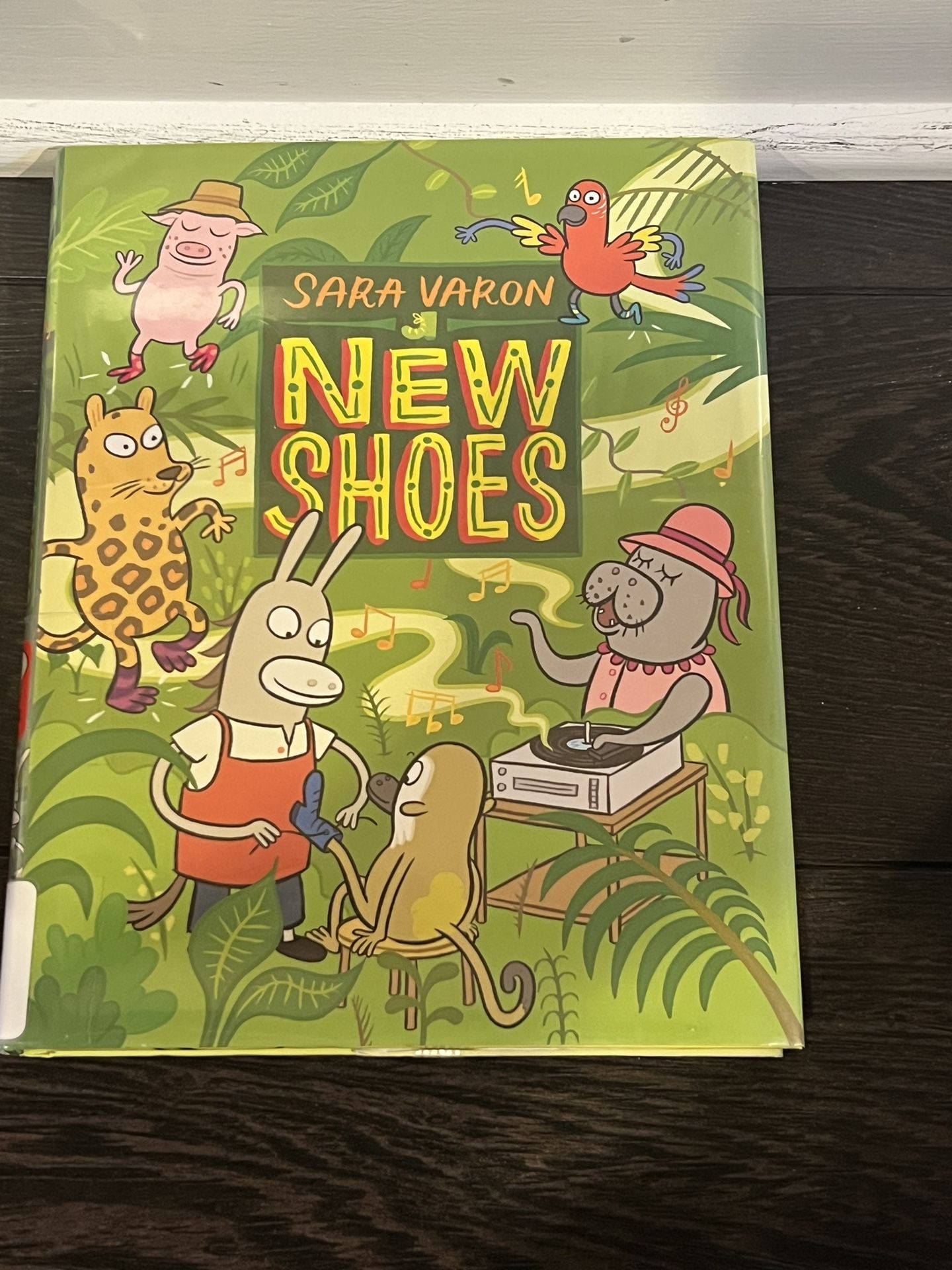 New Shoes by Varon, Sara in Used - Like New
