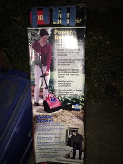 Toro power brush in box only 75 Firm