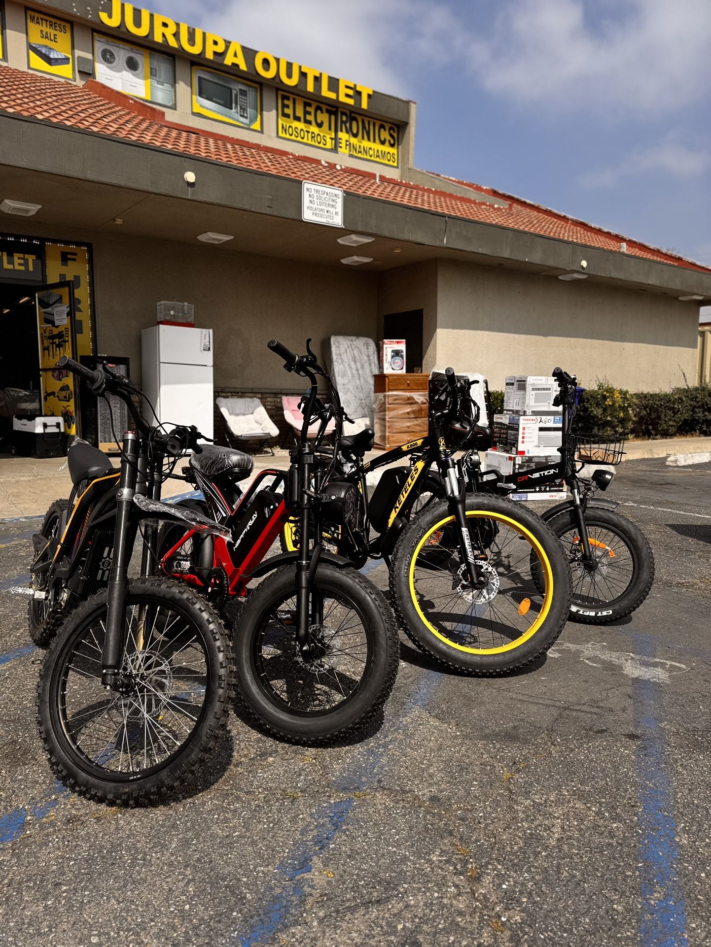 Electric Bikes (Take It Home In Payments/ llévatelo a casa en pagos)