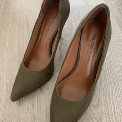 Size 8 Olive Green Heels