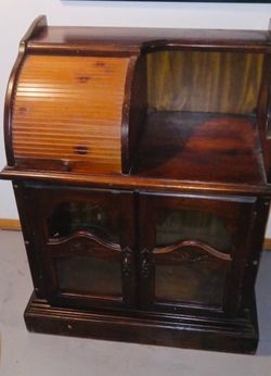 DISPLAY CASE