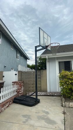 Free basketball hoop pick up only