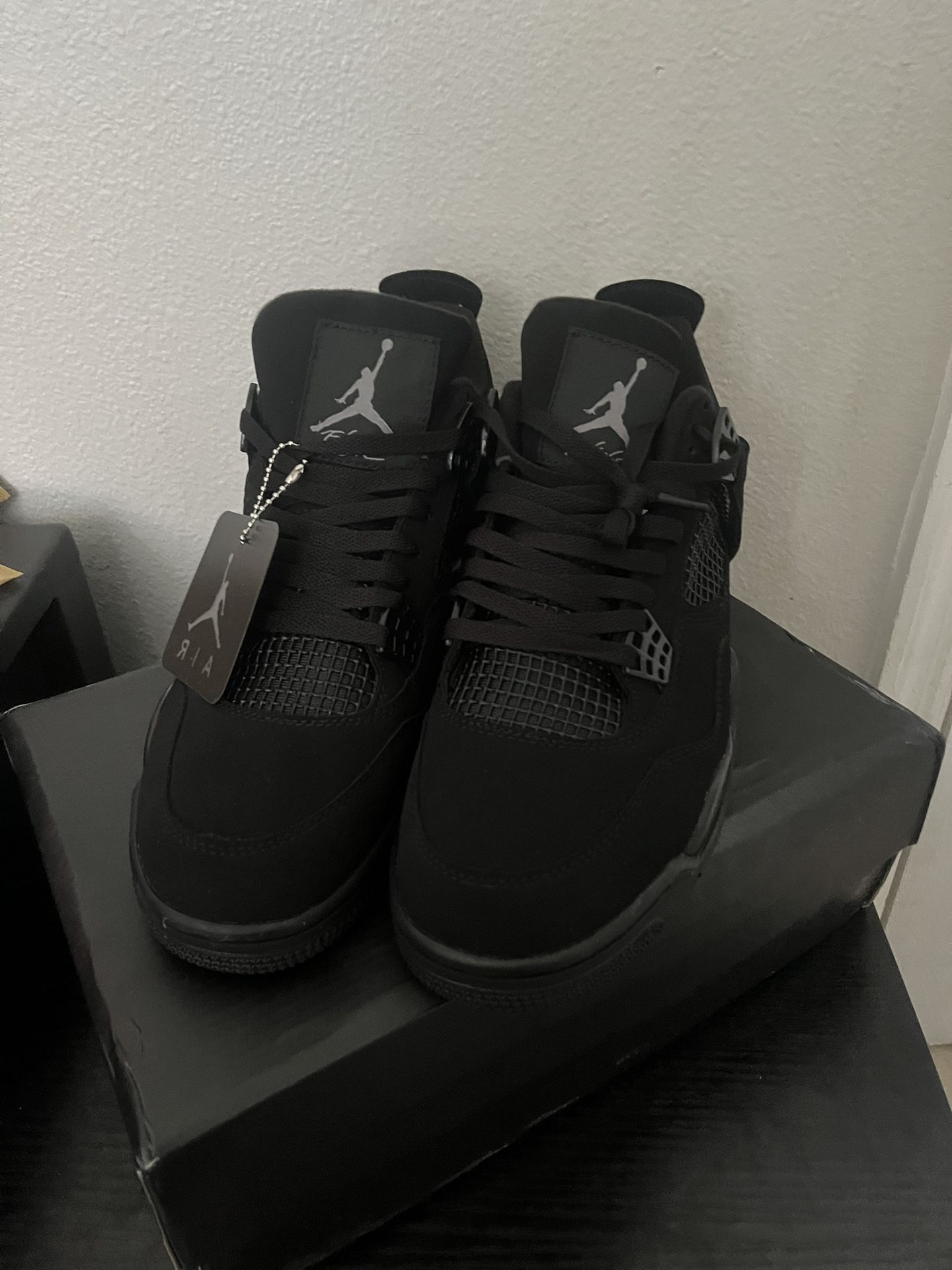 Black Cat 4’s