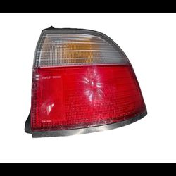 1(contact info removed) HONDA ACCORD PASSENGER RIGHT SIDE TAIL LIGHT OEM
