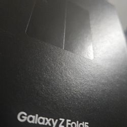 T-mobile Samsung Fold 5 Brand New In Box 