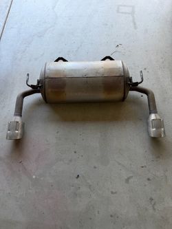 Infiniti Q50 muffler
