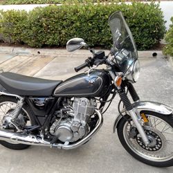 2015 Yamaha SR400