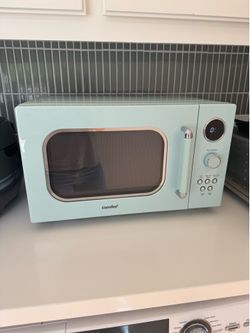Microwave 0.9 cu ft 900w