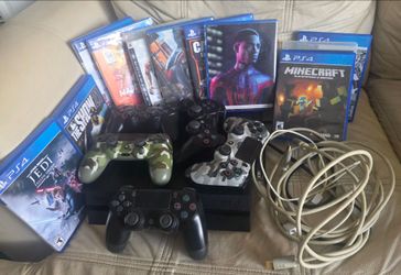 Sony PlayStation 4 Console Bundle with 5 Controllers and 12 Games