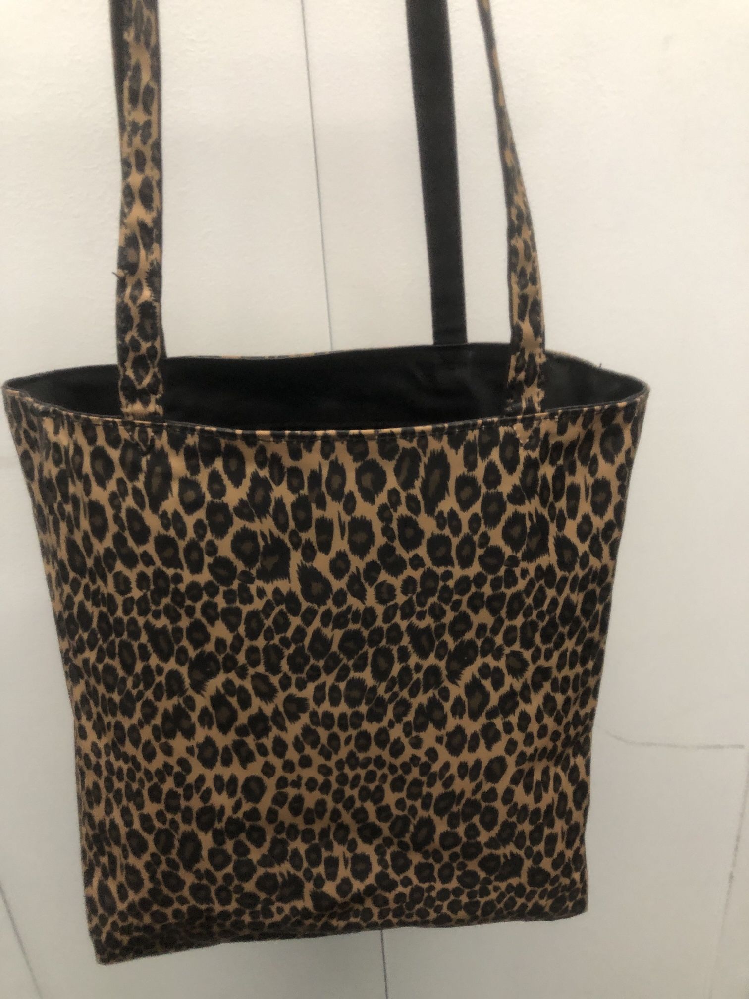 Reversable Leopard Print Ladies Shoulder Bag