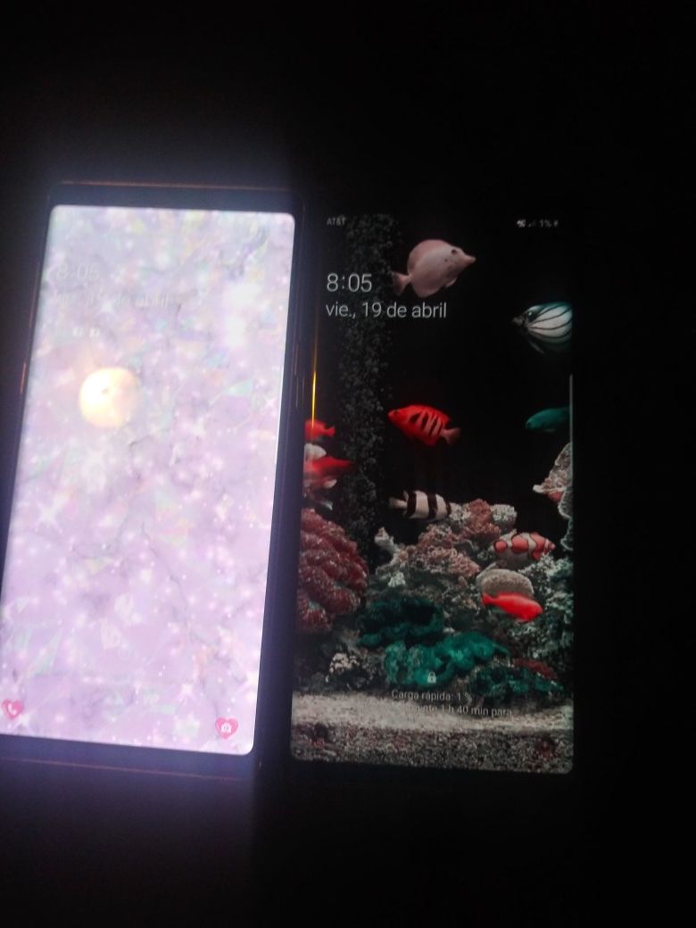 Galaxy note 9 good as new only one month use 1,600 for the two of them