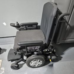 Electric Wheelchair