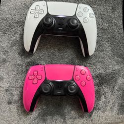 PS5 controllers