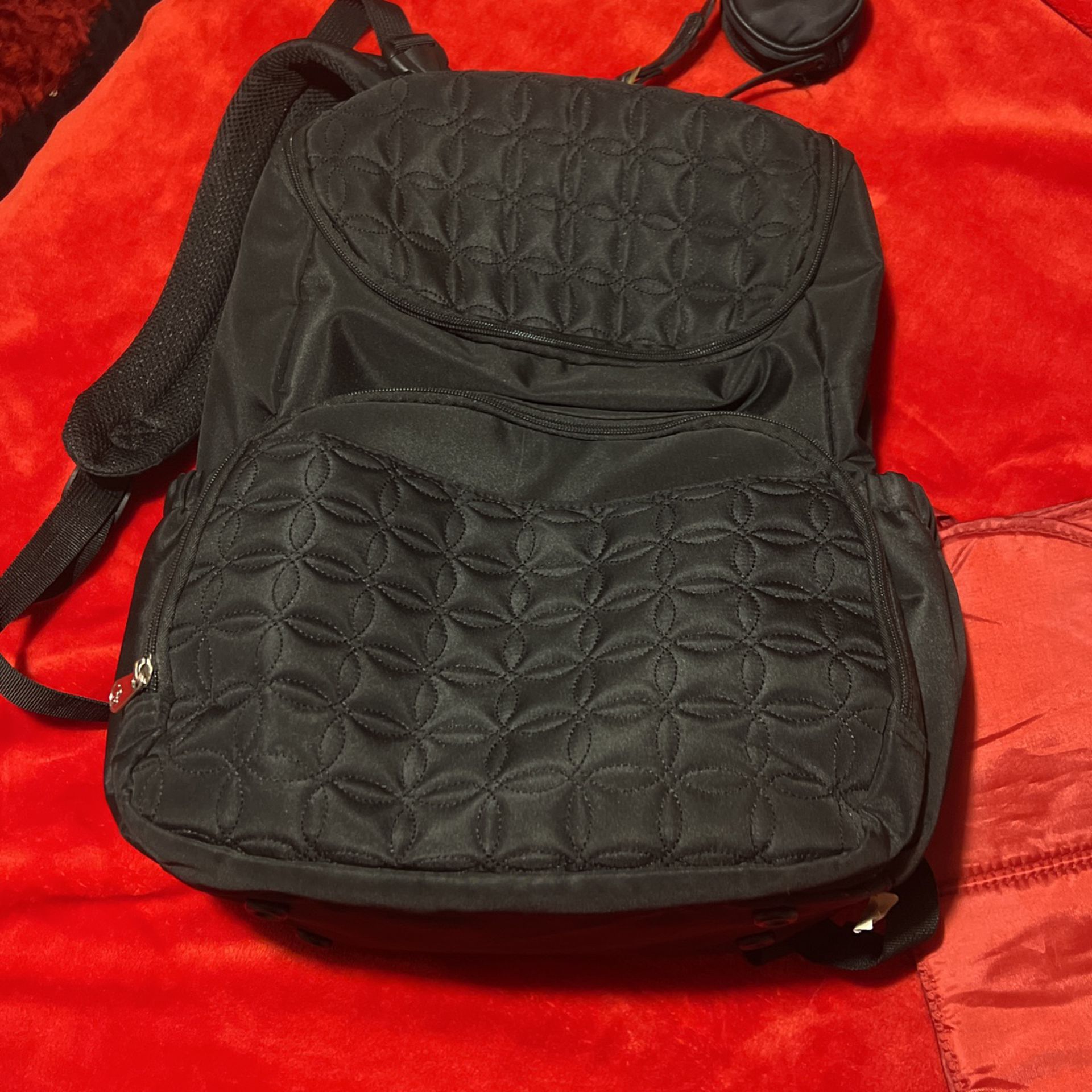 Madden Diaper Bag Backpack With Essentials for Sale in Pflugerville, TX - OfferUp