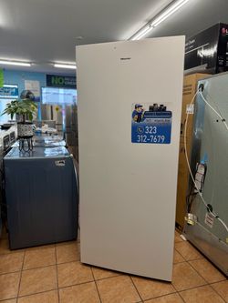 Hisense 21.2 Cu. Ft. Convertible Upright Freezer