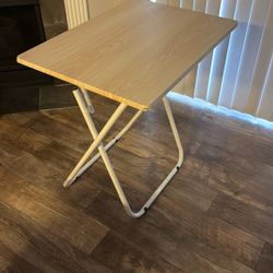 Foldable Table