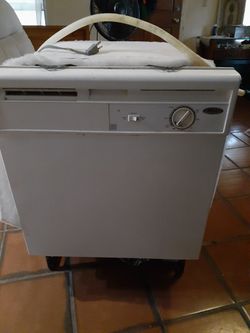 Whirlpool White Dishwasher