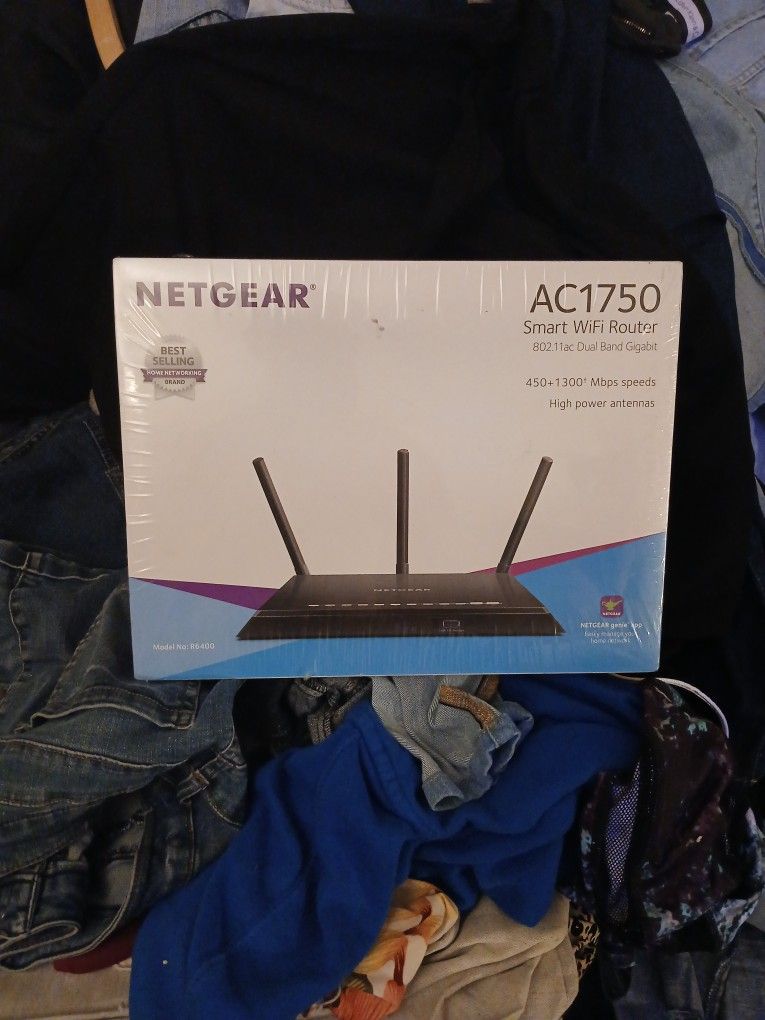 Net Gear Smart Router Still In Wrapper