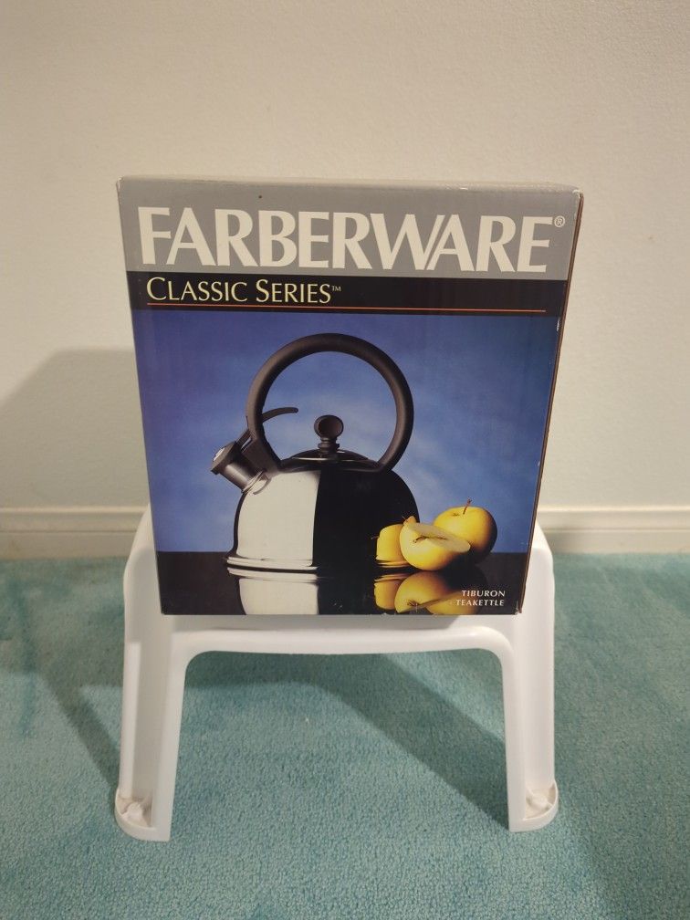 Farberware Kettle 2.5qt