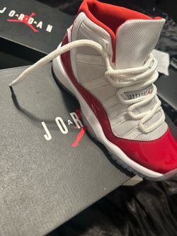 Red / white 11s
