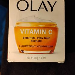 Olay Vitamin C Moisturizer 