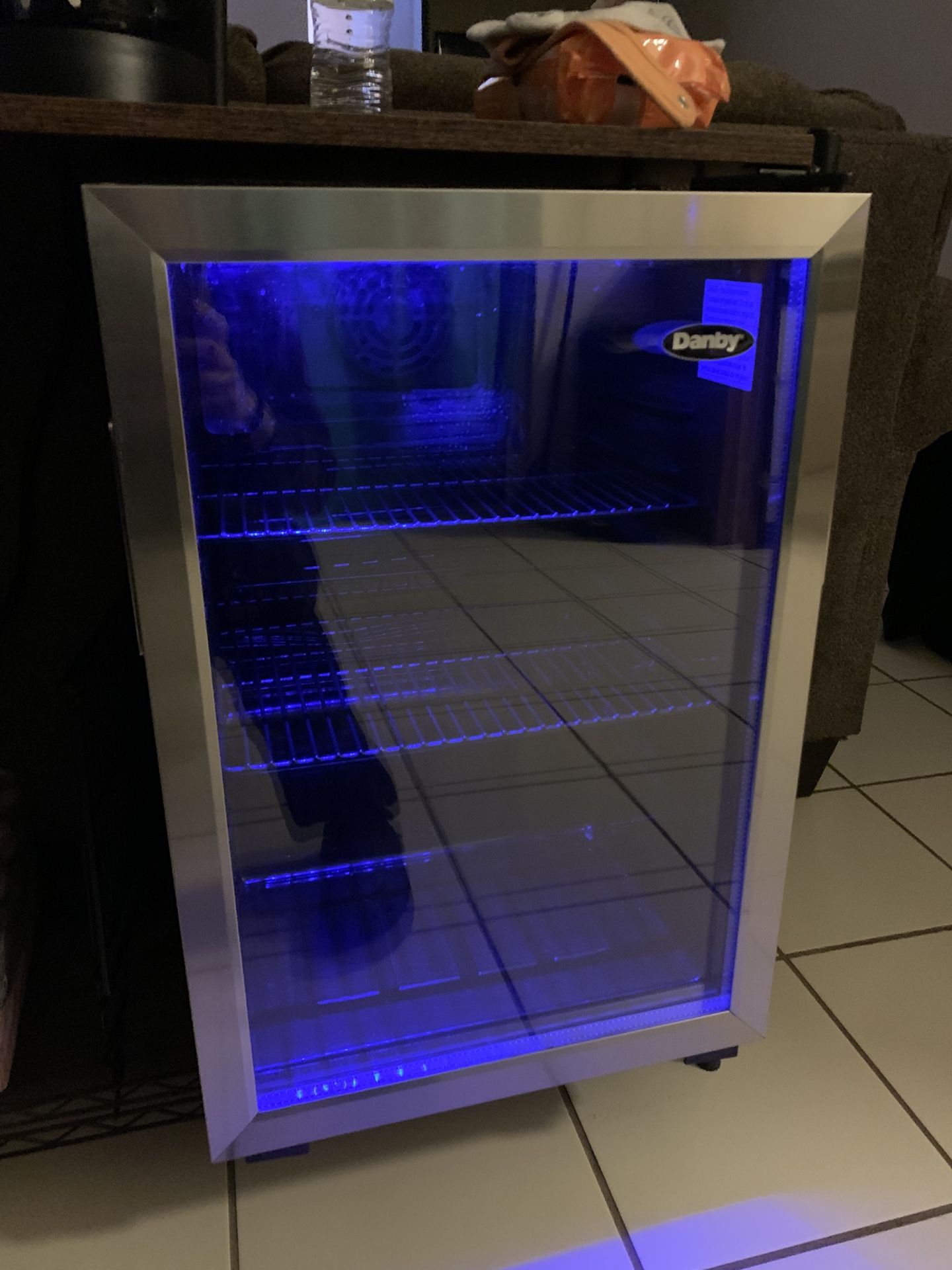Danby 96 Can 2.6 Cubic Feet Mini Fridge Beverage Center