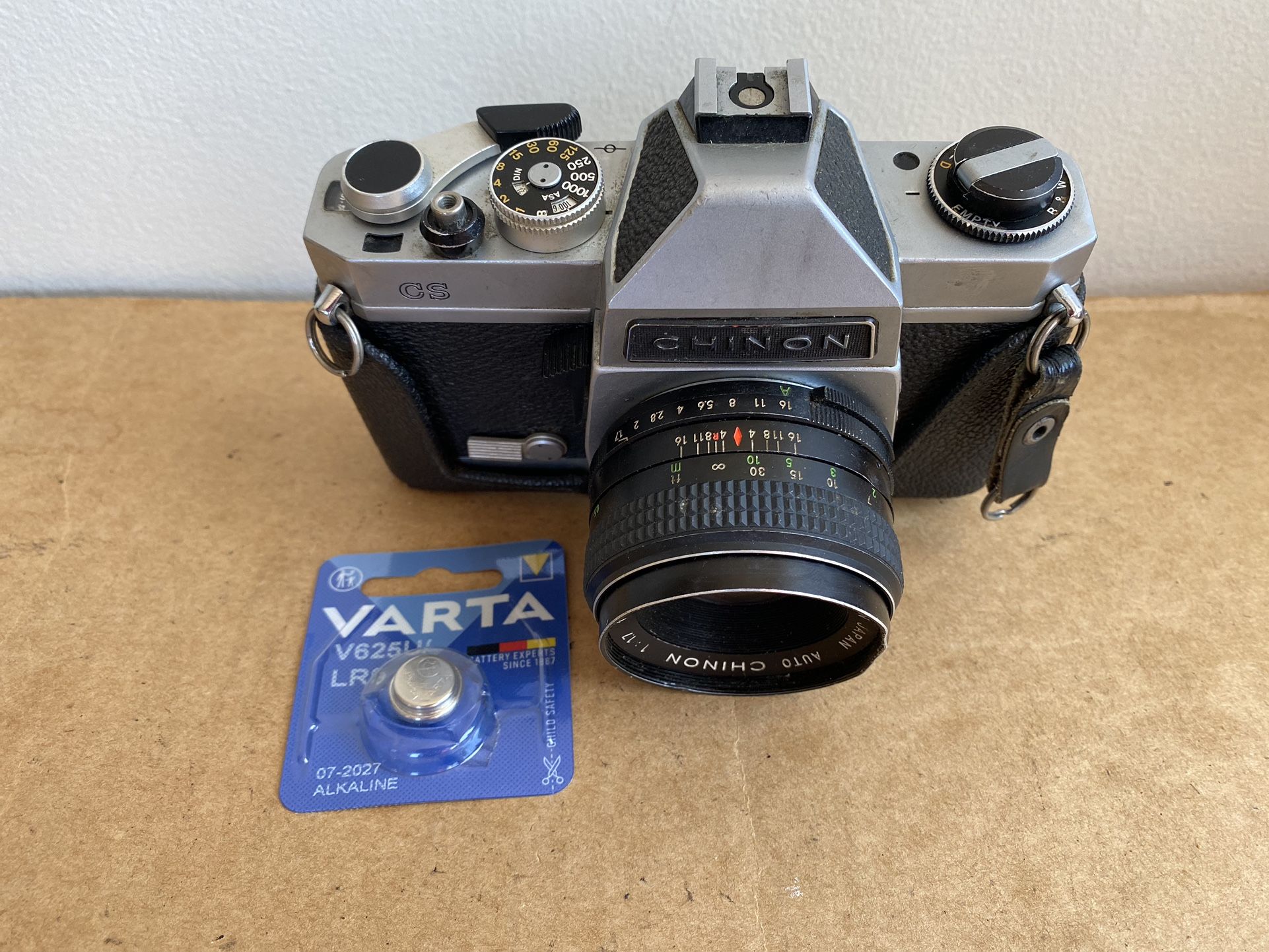 Chinon CS 35mm Film Camera