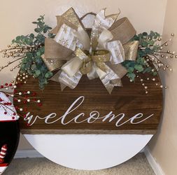 24 Inch Welcome Door Hanger Wreath Round Board