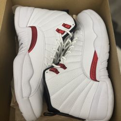 Jordan 12 