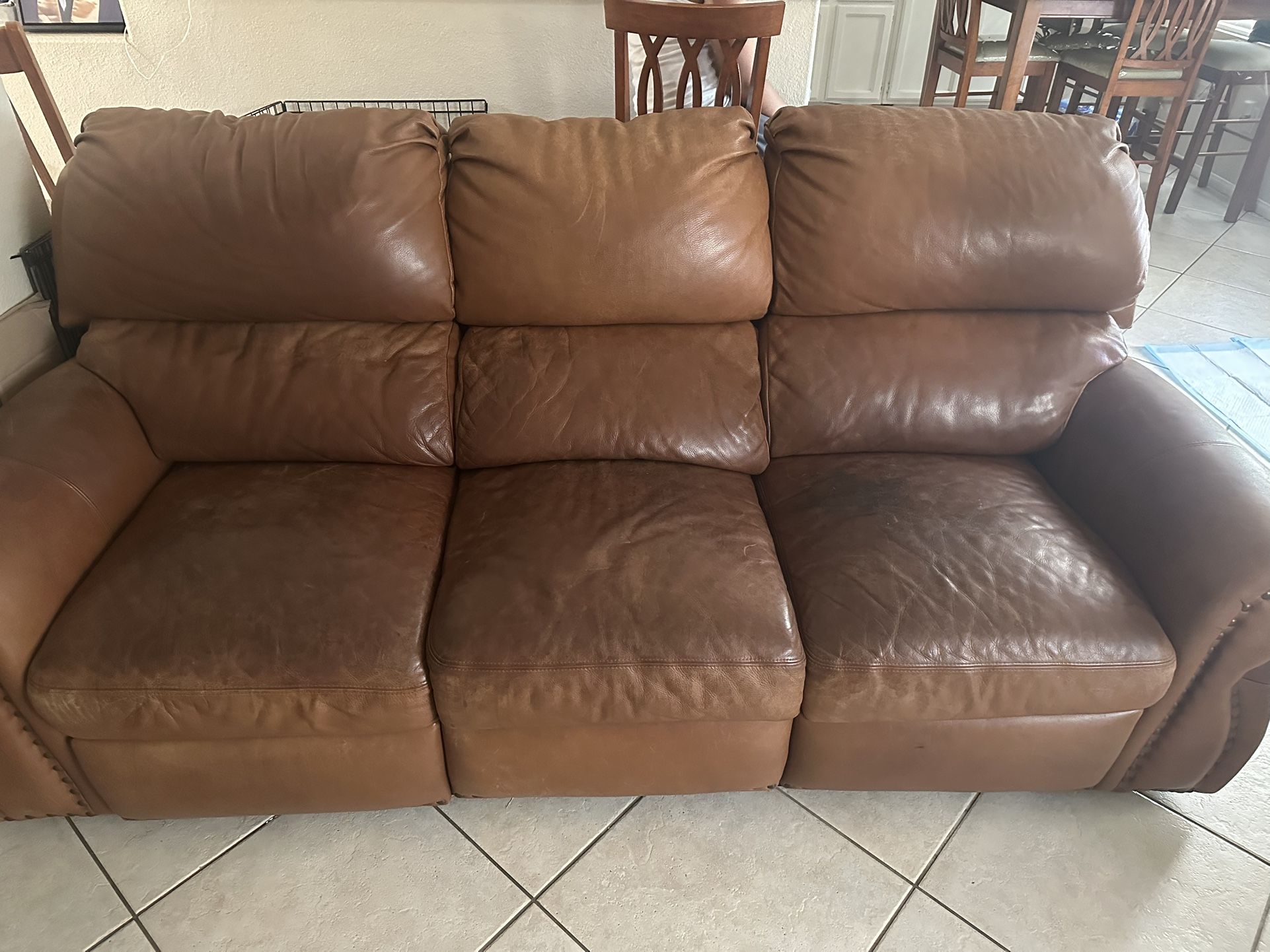 Sofa set