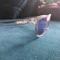 009245 Oakley FrogSkin Sunglasses