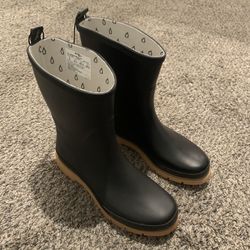 Western Chief Women Rain Boots Size 9 10$