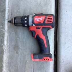 Milwaukee M18 1/2” Drill / Driver 