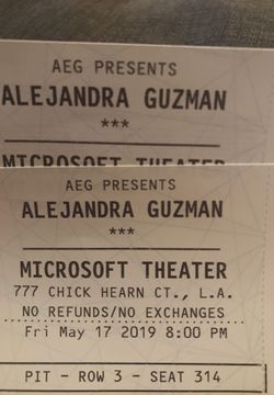 ALEJANDRA GUZMAN EN EL MICROSOFT THEATRE “PITTS”