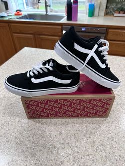 Vans 8 w (6.5 kids) Brand New $15