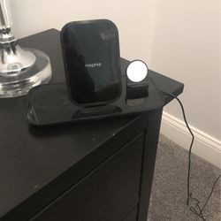 Mophie Charging Station