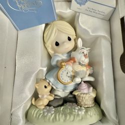 Precious Moments Alice In Wonderland