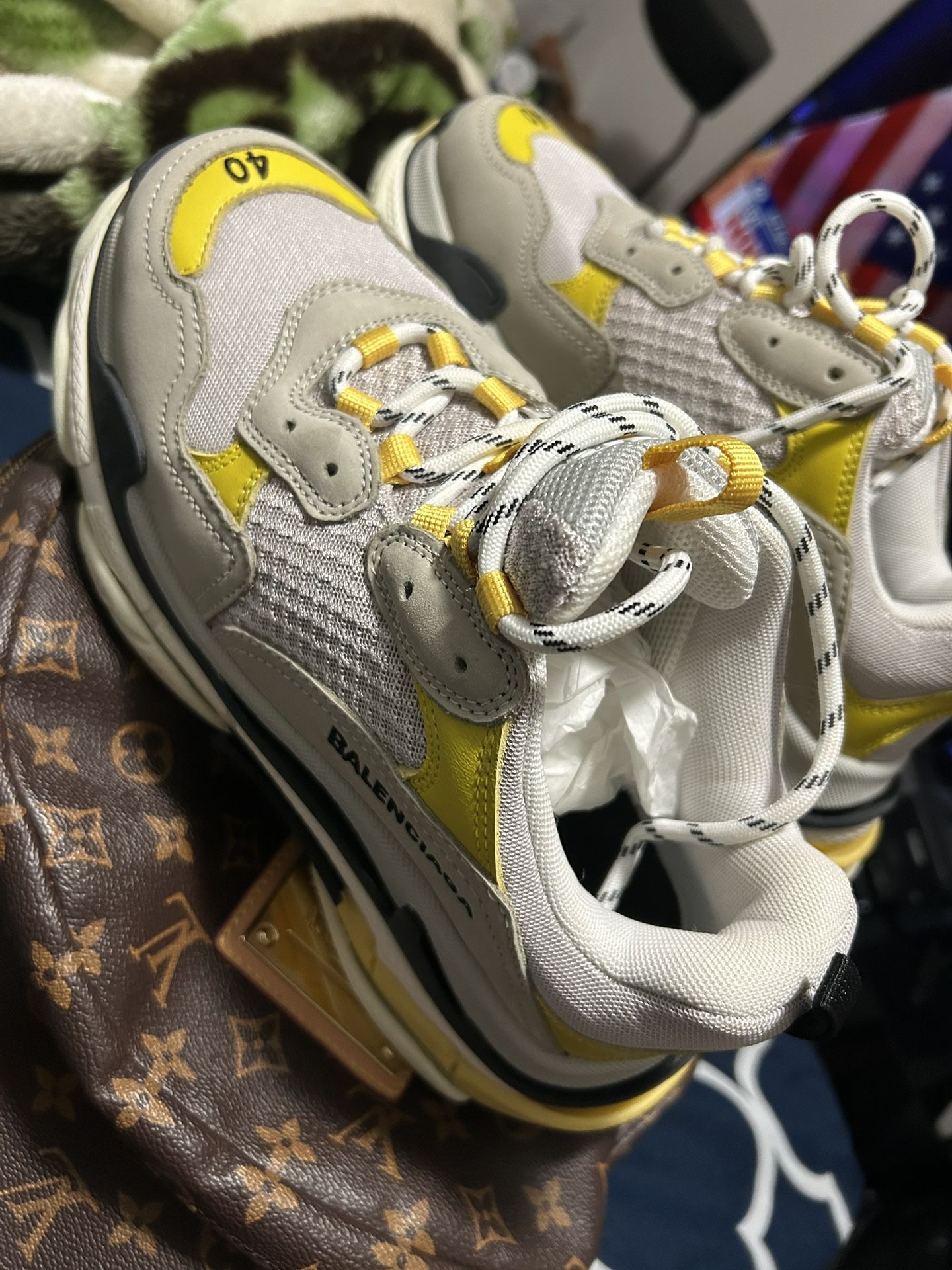 Balenciaga size 7 mens shoes BALENCIAGA Triple S Logo-Print Faux Leather Sneakers for Men  main image 2