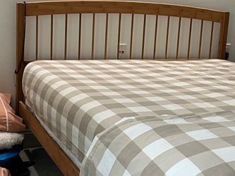 Platform  Bed