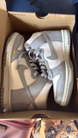 Nike high dunks