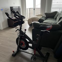 Schwinn IC4 indoor cycling bike in good working condition