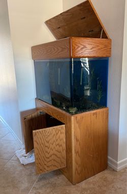 65 Gallon custom Aquarium and Solid Wood Oak Stand