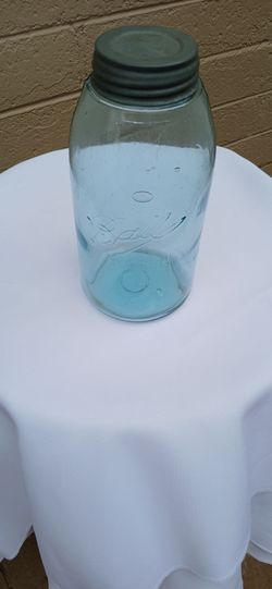 ANTIQUE BALL MASON AQUA HALF GALLON JAR,  WITH ZINC LID AND MILK WHITE INSERT