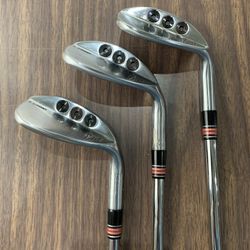 Refinished Edel Wedge Set (50*, 54*, 58*) for Sale in Edgewood, WA