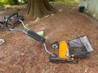 Fiskar Reel Mower