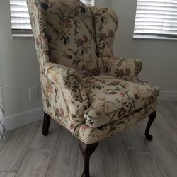 Style Armchair 