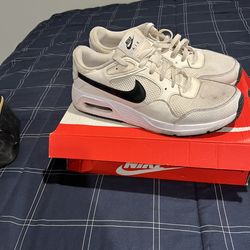Mens Nike Air Max Size 10