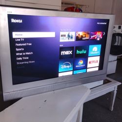 Panasonic 55 In Plasma ( Non Smart TV)