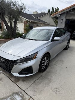 2023 Nissan Altima